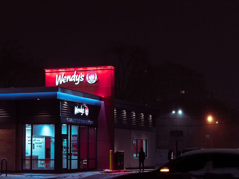 Vastleggen van een merk loont; ; snackbar mag de merknaam Wendy’s houden